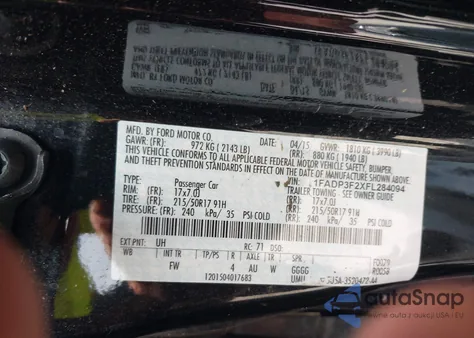 2015 Ford Focus Se z USA, uszkodzony, nr VIN 1FADP3F2XFL284094